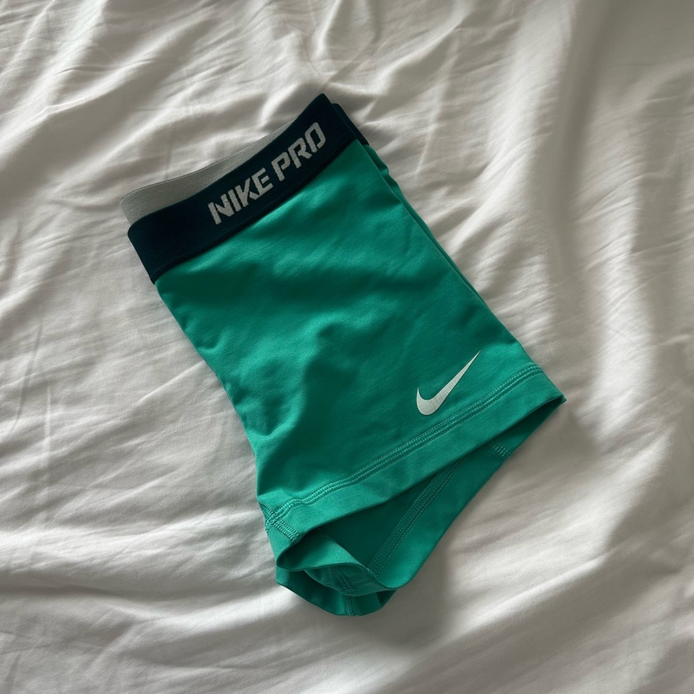Nike Pro Green Shorts